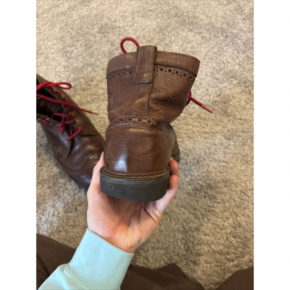 Allen Edmonds 'Long Branch' Brown Wingtip Ankle Boots USA Vibram 6021 Size 10.5